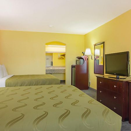 Quality Inn Carthage Esterno foto