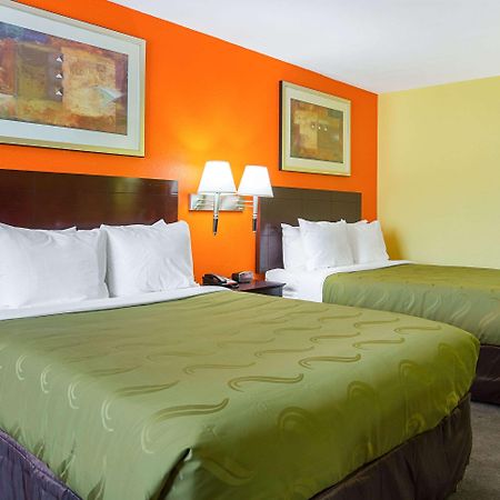 Quality Inn Carthage Esterno foto